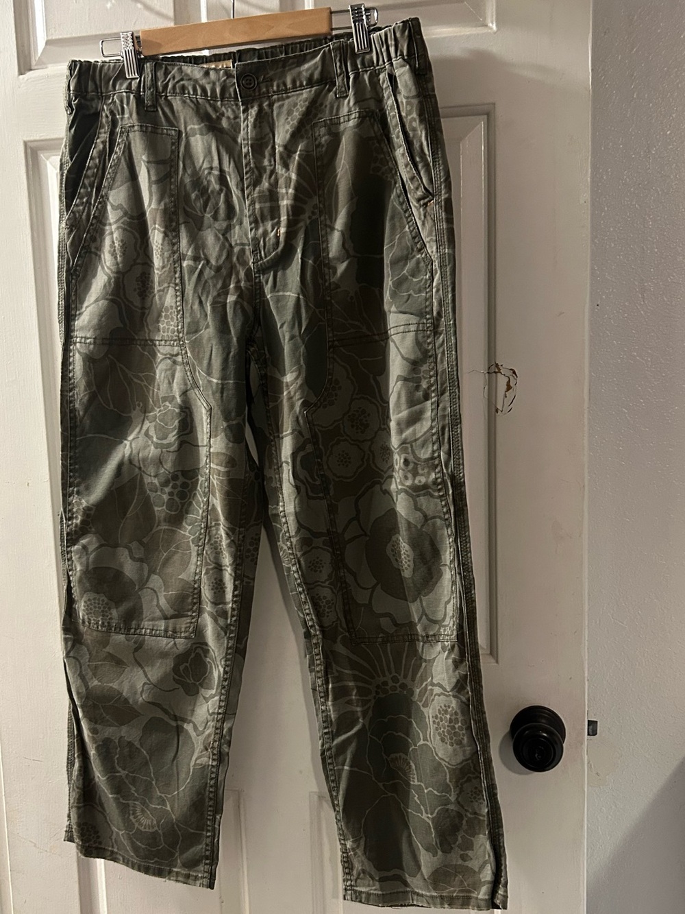 Anthropologie Olive Green Floral-Print Cargo Pants